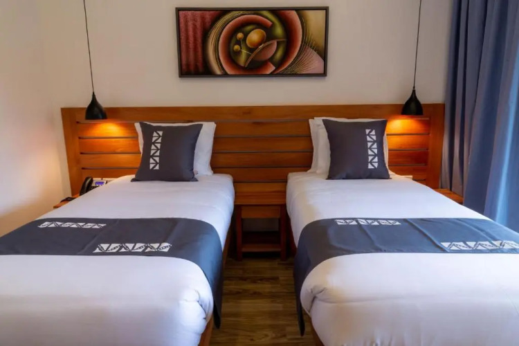 Hotel Chez LandoOver view