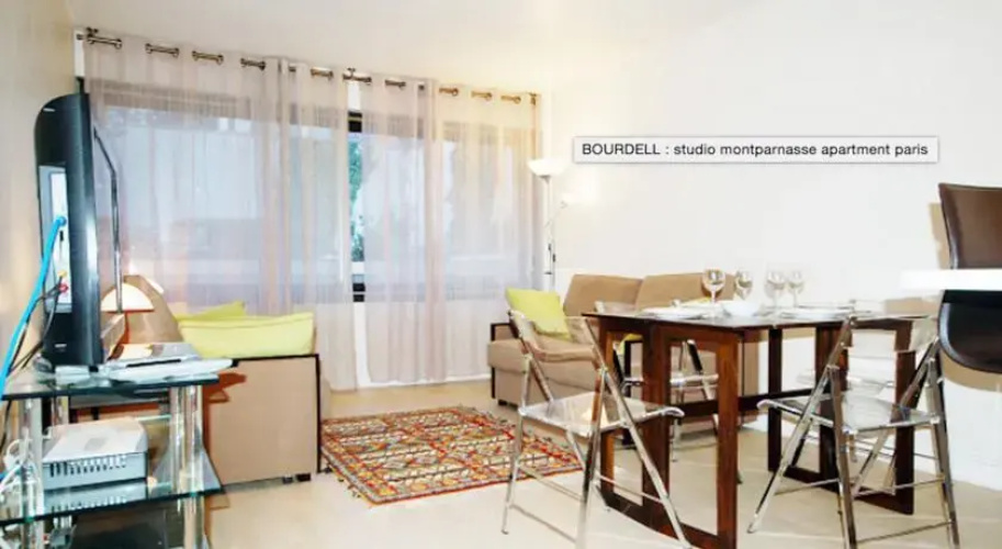 Charming and cozy Montparnasse flat