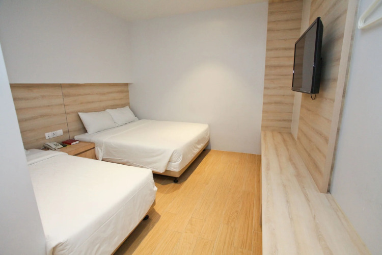 Summer View HotelOver view