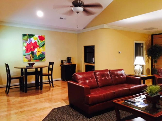 Deluxe Suite