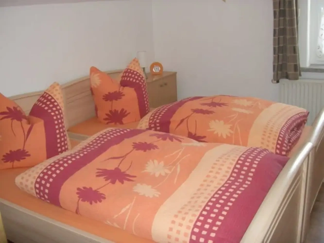 1 Bedroom Classic Apartment with balcony and with garden view