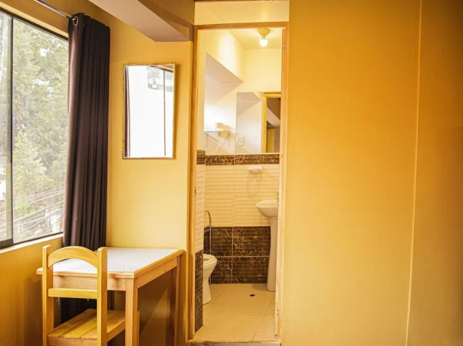 Hermoza House Bed & Breakfast