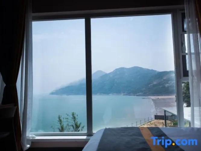 Premier Double room with balcony and with view
