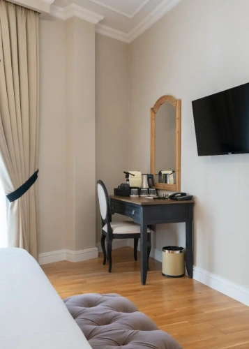1 Bedroom Suite