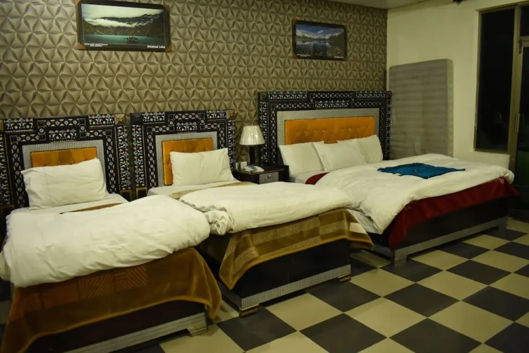 Standard Quadruple room