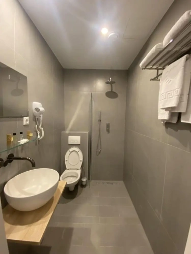 Deluxe Triple room with balcony