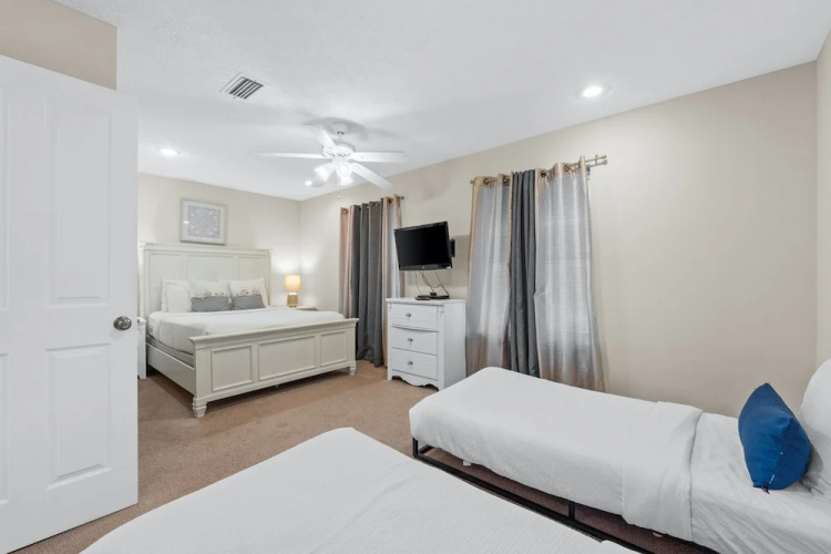 Southern Exposure Townhome by Panhandle Getaways
