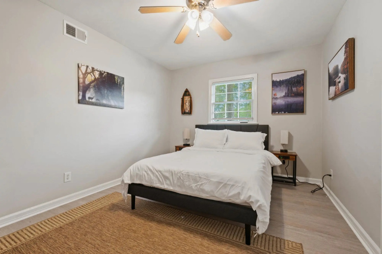 The Ranch 4-Bedrooms Large Yard Patio