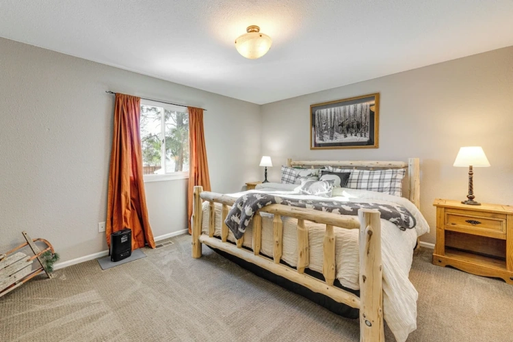 3 Bedrooms Cottage