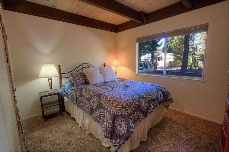 Skyline Divine by Lake Tahoe Accommodations
