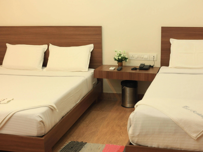 Hotel Pearl Residency