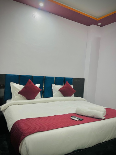 Sky Hotel