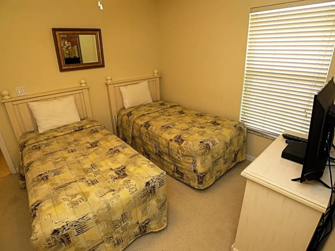 Gated, Close to Disney, Private Pool & Spa