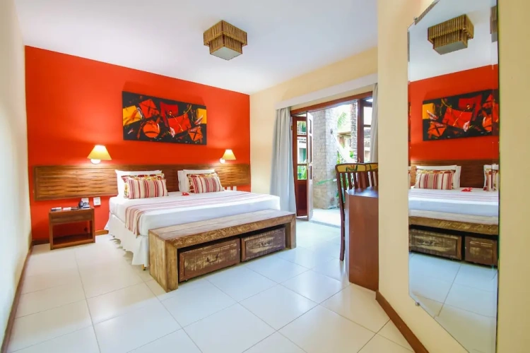 Suite with balcony