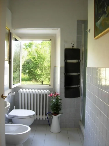 Standard Triple room with land view