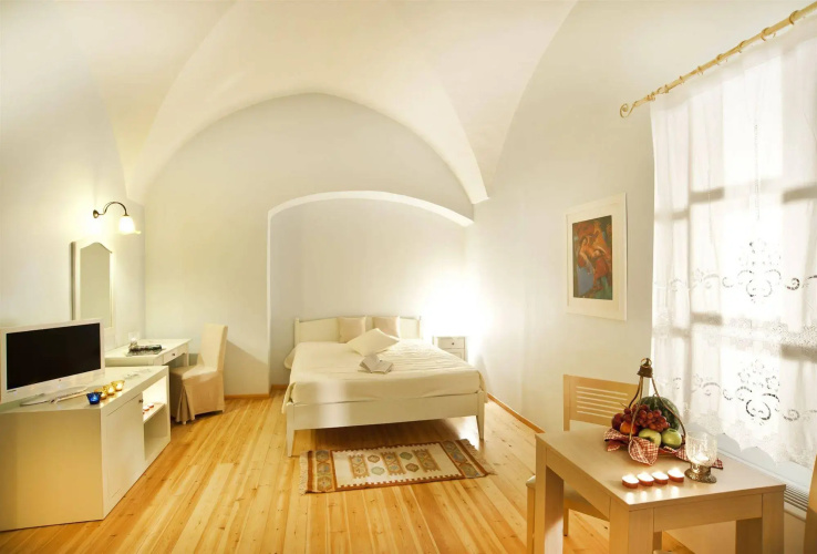 Markezinis Suites