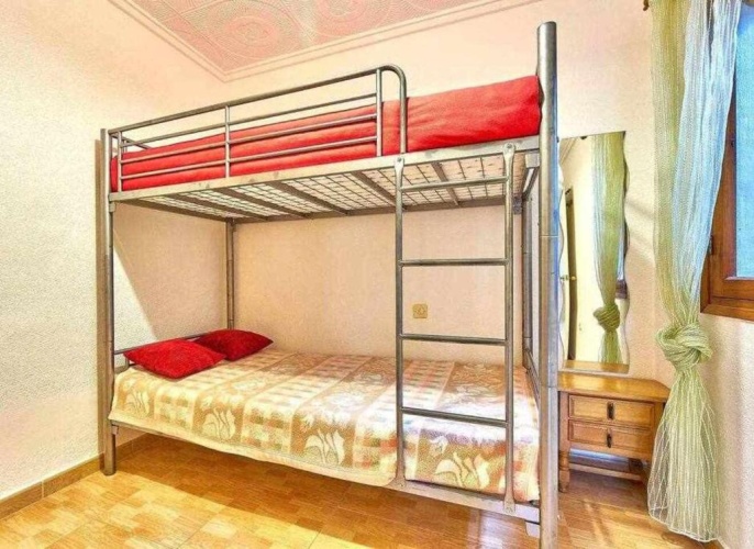 2 Bedrooms Cottage