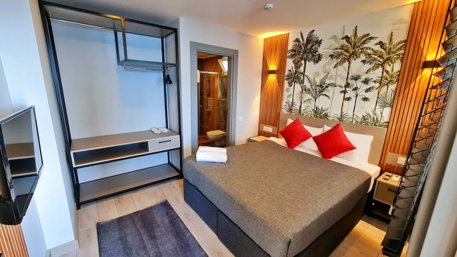 Hotel Letstay Panorama Suites