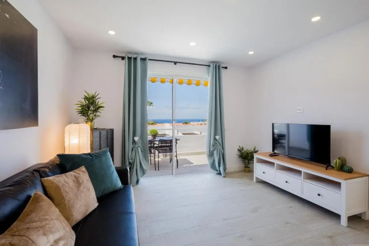 601 INCREDIBLE SUNSET OCEAN View