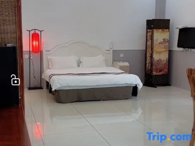 2 Bedrooms Suite