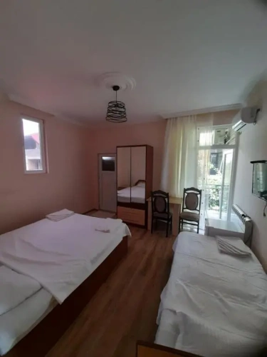 Standard Triple room with balcony