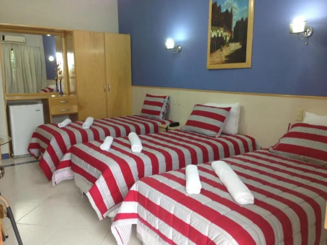 Standard Triple room