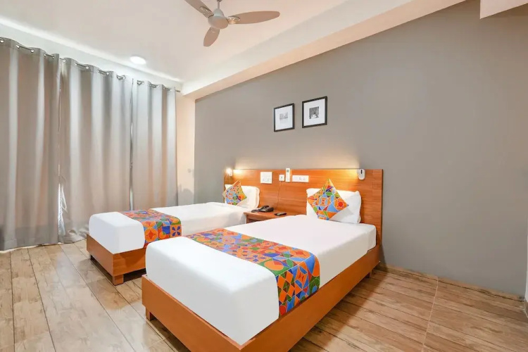 FabHotel D Square OMR