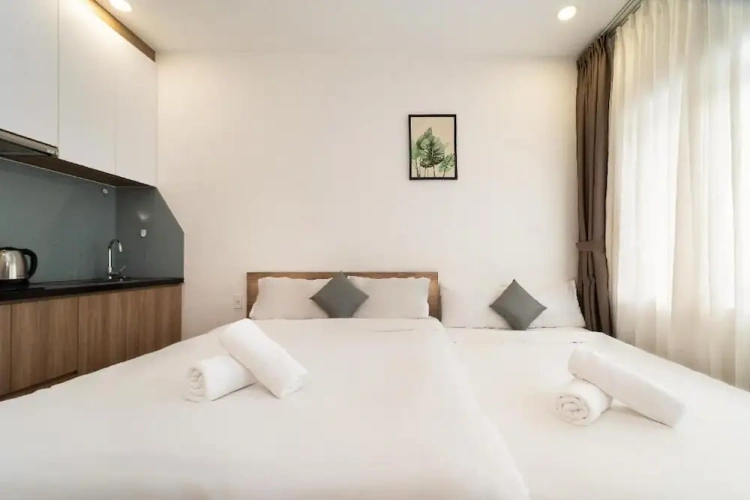 Standard Triple room with balcony