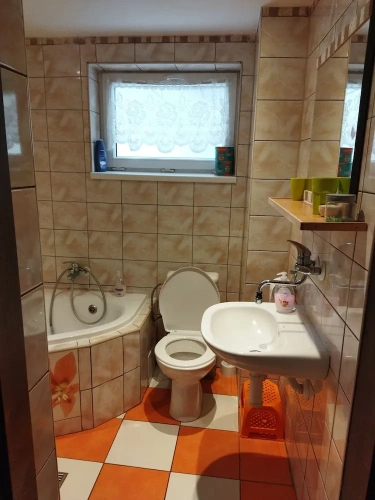 Economy Triple room