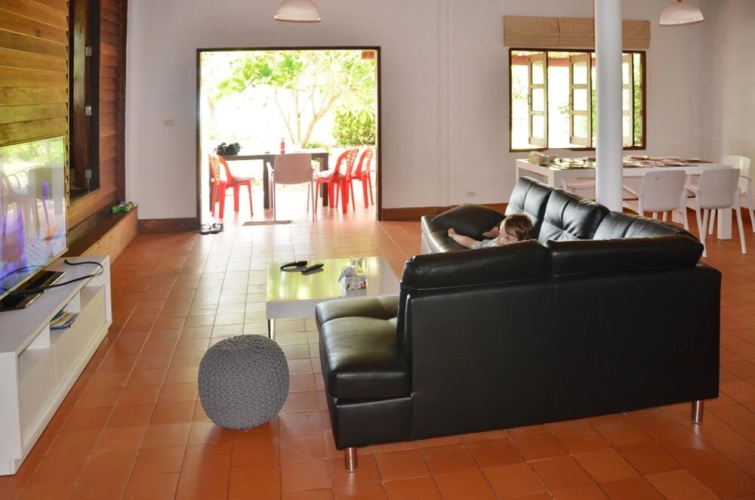 5 Islands Beach House Beautiful, 3-bedroom Beachfront Villa on Koh Sam
