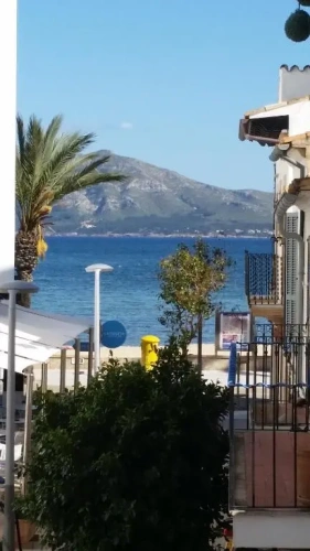 Apartment with sea view