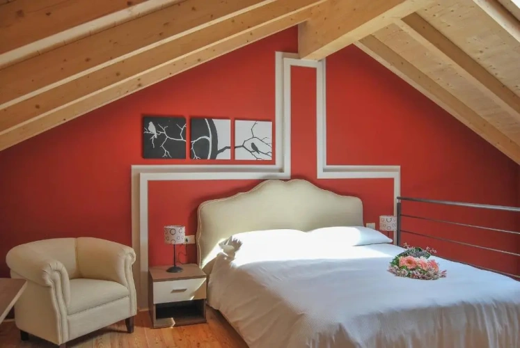 1 Bedroom Duplex Apartment