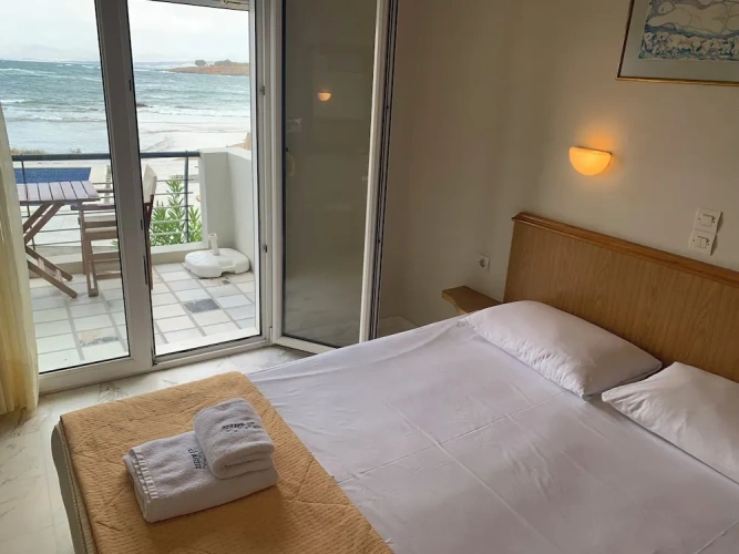 1 Bedroom Apartment with sea view