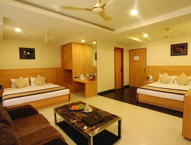 Wingston A Treehouse Hotel-Goverdhan