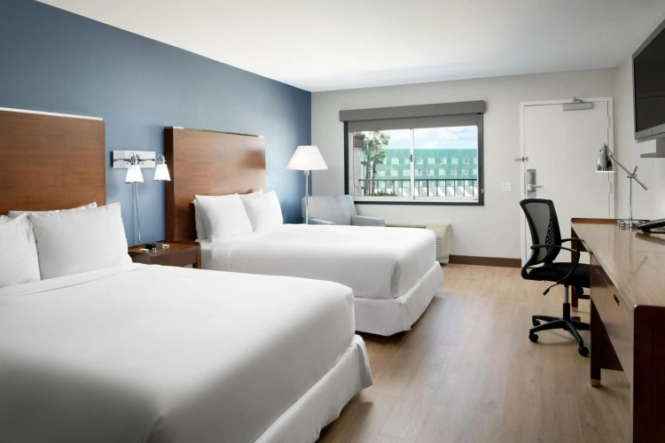 Four Points by Sheraton Anaheim