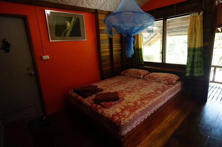 Pasai Beach Lodge