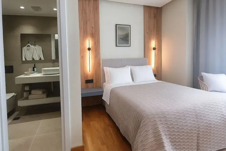 Elite Patras Suites