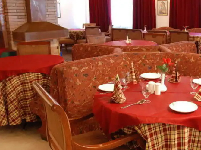 Hotel Himdev