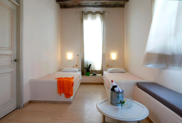 Olia Hotel