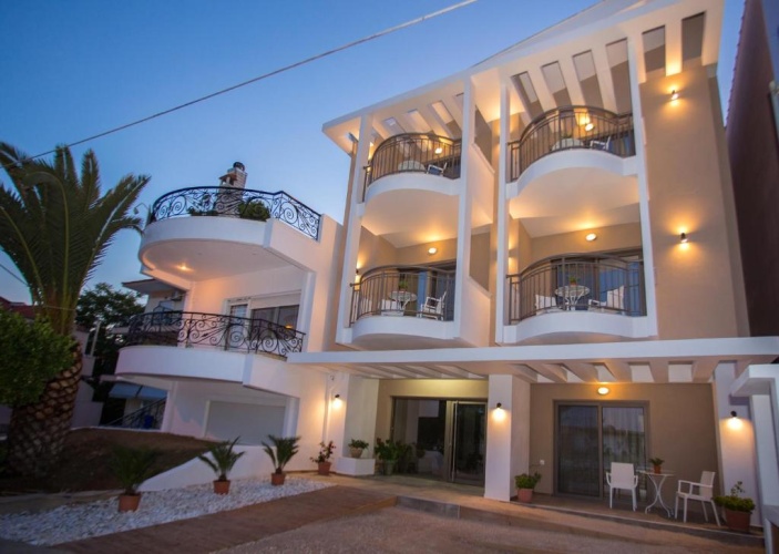 Apartment with sea view