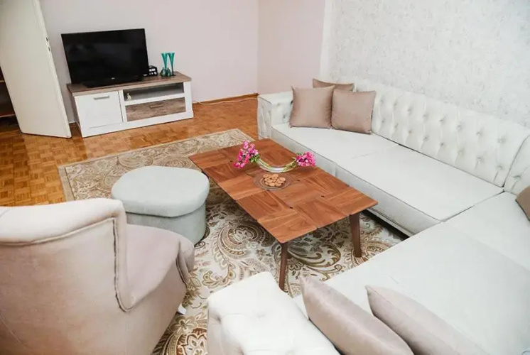 Mir apartment