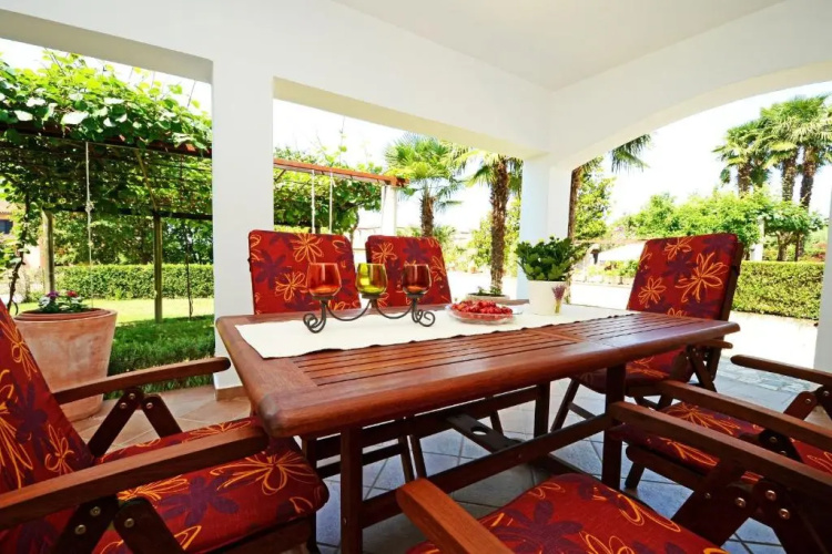 Apartments Tena