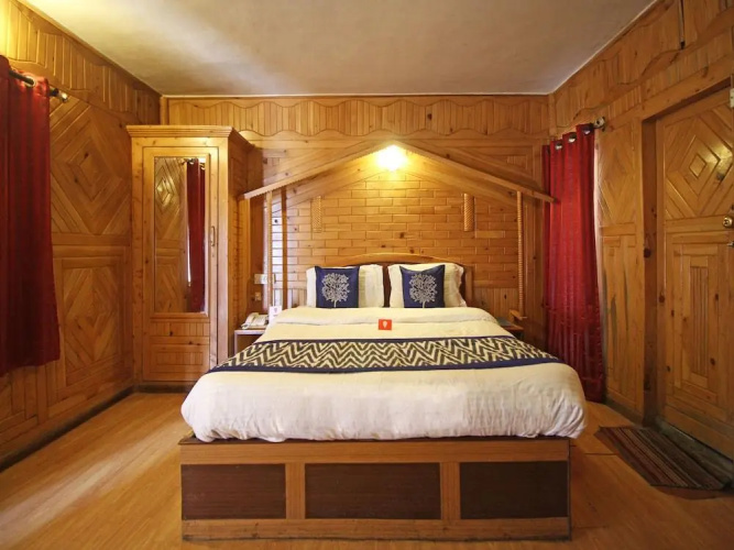 OYO 5227 Hotel New Bharat