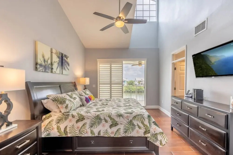 617 Little Harbor