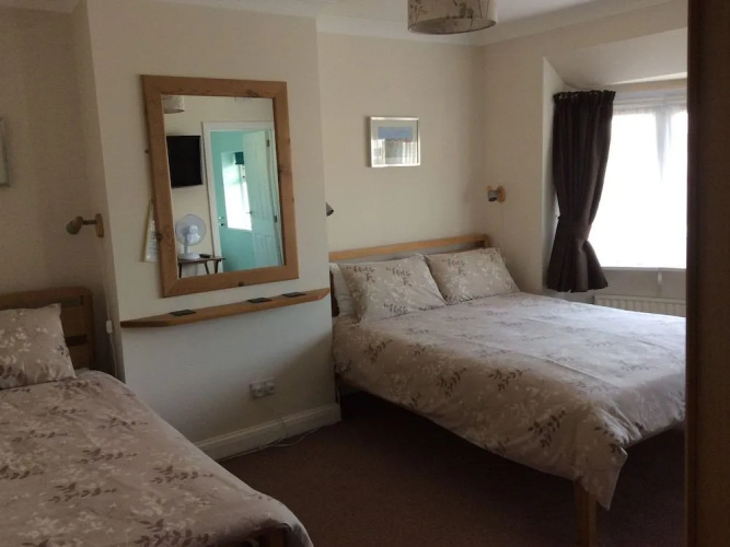 Fernlea Guest House