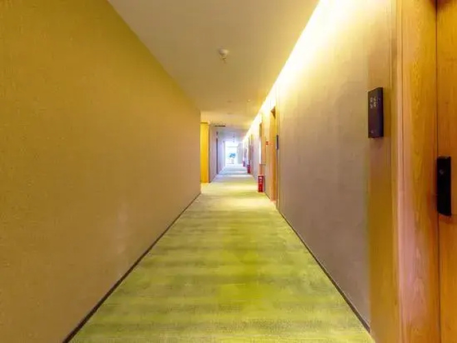 Anns Go Hotel