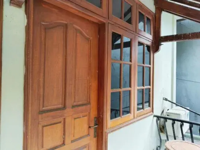 DeKuningan House