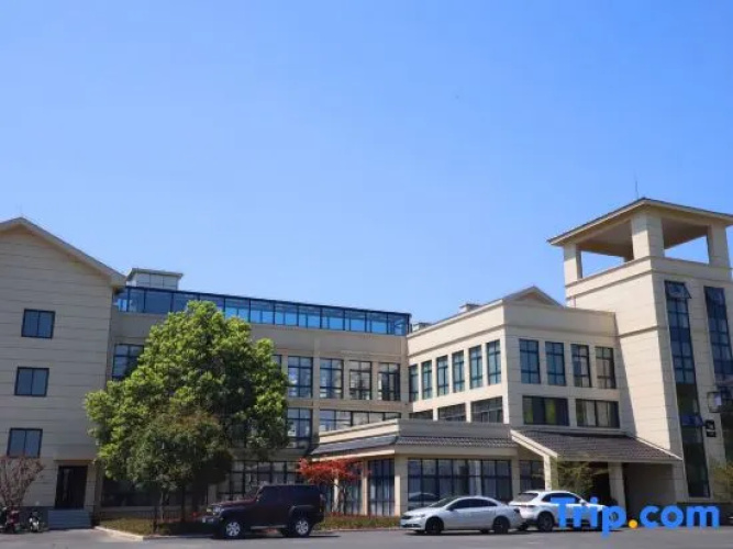 Liangshan Training Center