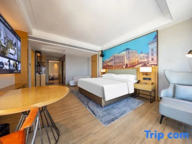 2 Bedrooms Deluxe Quadruple Suite