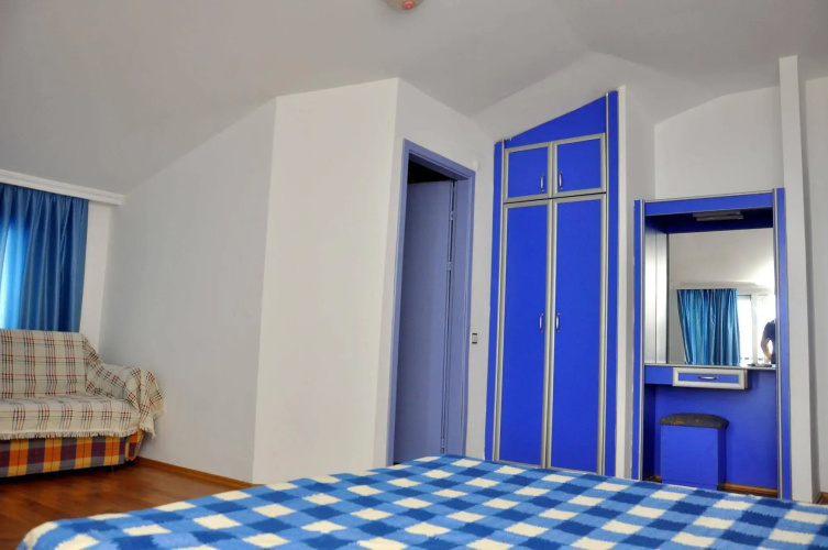 Blue Night Hotel